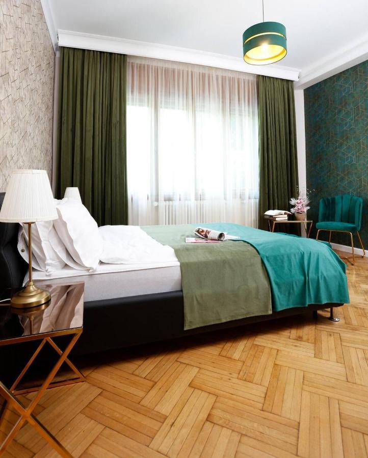 Grand Phillip Cismigiu Park Downtown Bucharest Apartment Exterior photo